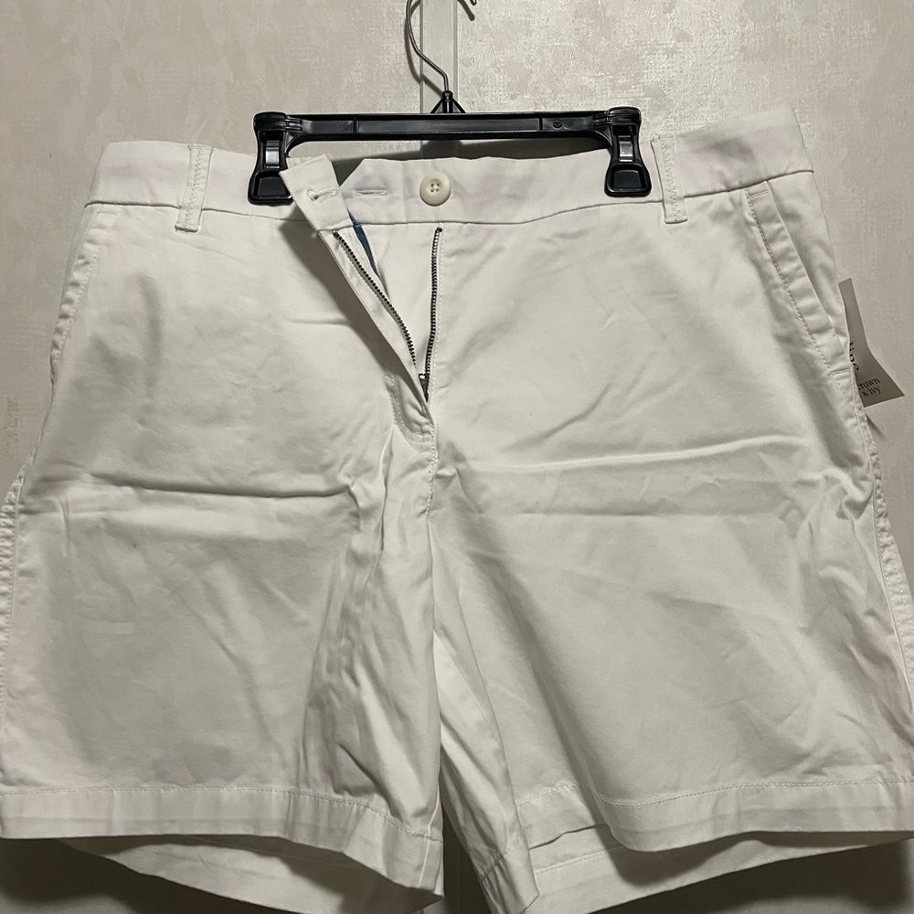 crown & ivy White High Waist Women’s Shorts